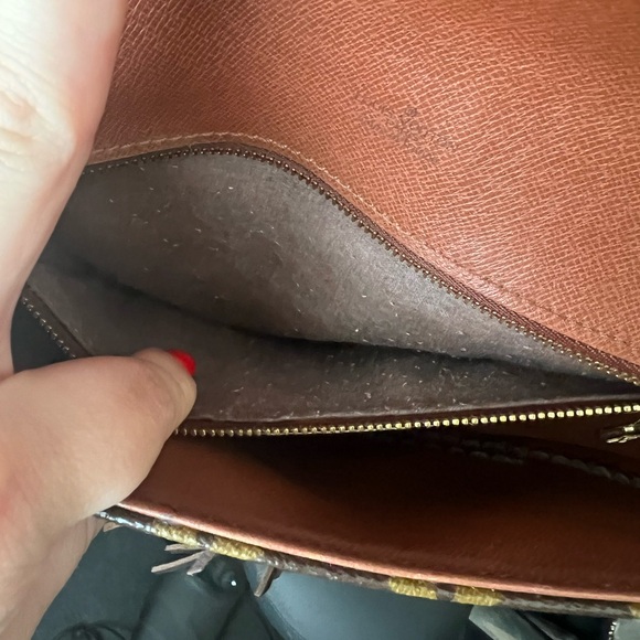 Reworked Vintage Louis Vuitton Chantilly MM - Picture 6 of 10